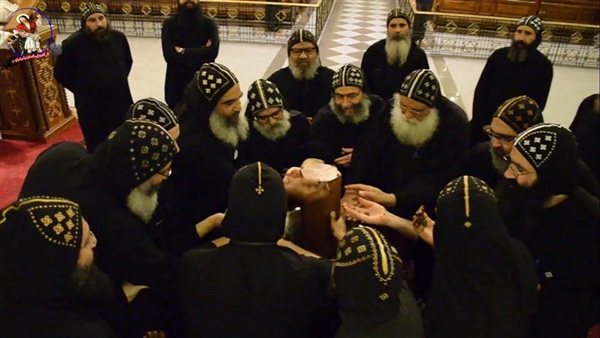 إهداء جزء من رفات القديس حبيب جرجس لدير "الأنبا بيشوي"